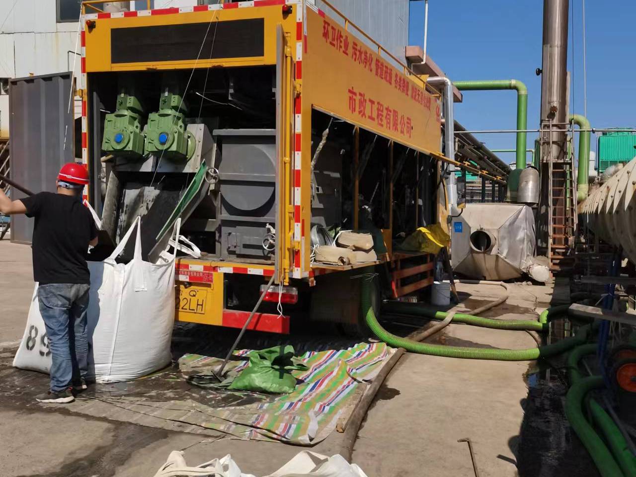 武陵源淤泥压干处理